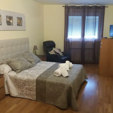 Apartamento Matias Lopez * Sarria